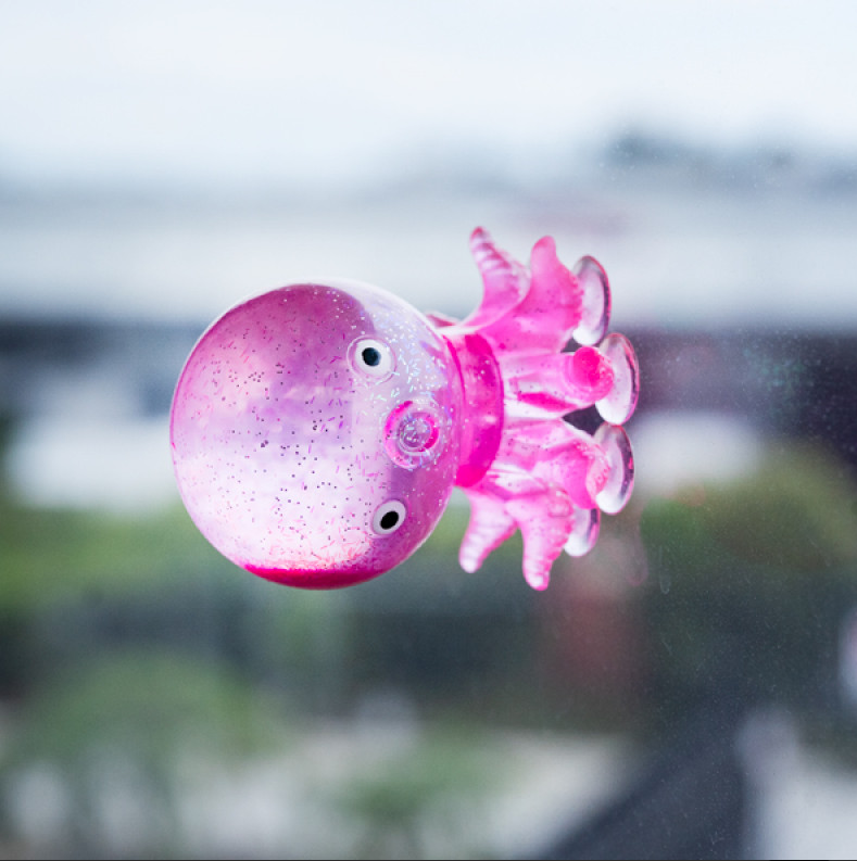 Squishy Glitter Suckers Octopus - Image 3